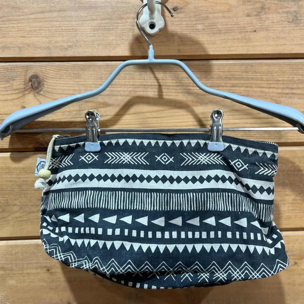 Danica Studio Linen Zipper Pouch | Geometric Print Cotton Lined Made in India